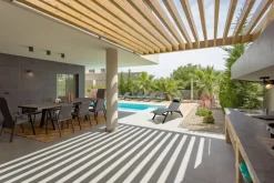 Bizzotto CHAISE LONGUE IN ALLUMINIO ANTRACITE JX55 - KRION